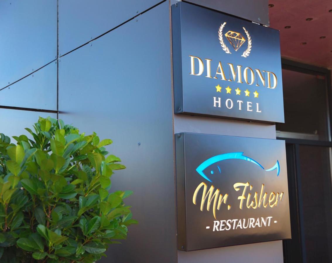 Hotel Diamond Prishtina Pristina Exterior photo