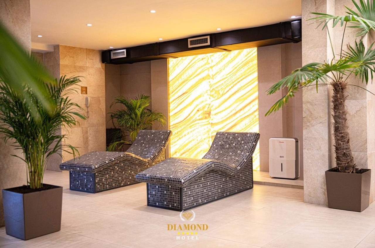 Hotel Diamond Prishtina Pristina Exterior photo